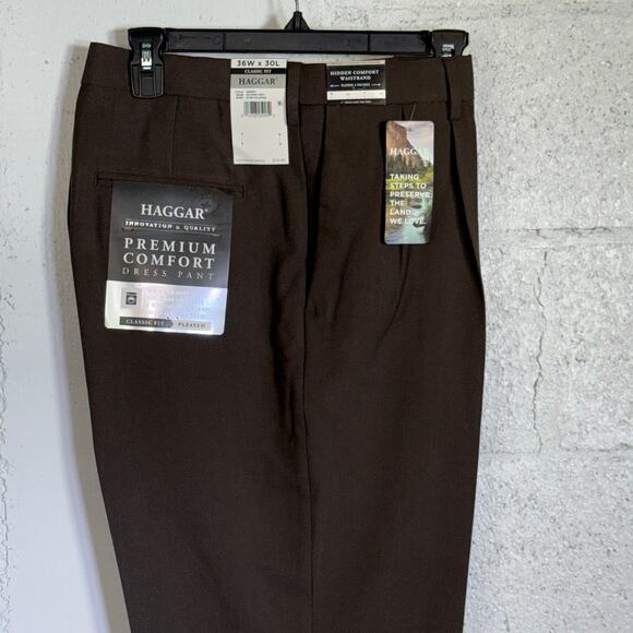 Haggar Men's Premium Classic-Fit Solid Pleated Dress Pants brown 36X30 $70 - Picture 1 of 10